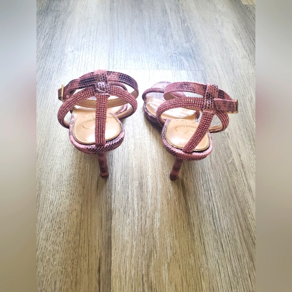 Jessica Simpson Heels - Picture 8 of 9